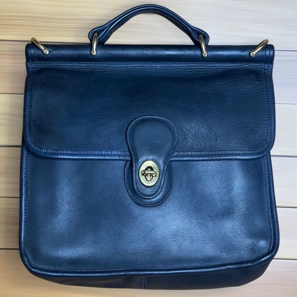 Coach, Willis Vintage Messenger Handbag Solid Black Serial Number X8D-9927